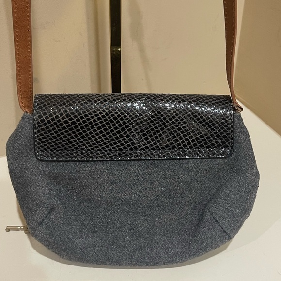 Vintage See By Chloe Mini Locking Crossbody With The Key - Picture 4 of 11